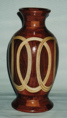 8ring_vase.jpg